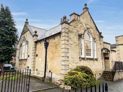 Property Image for Angel Court 81, St. Clements Street, Oxford, OX4 1AW