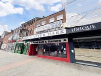 Property Image for Ground Floor 23 High Street North, Dunstable, Bedfordshire, LU6 1HX