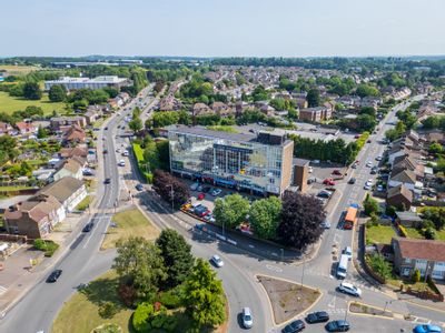 Property Image for Fifth Floor Jansel House, Hitchin Road, Luton, Bedfordshire, LU2 7XH