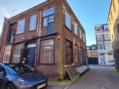Property Image for 22B Guildford Street, Luton, Bedfordshire, LU1 2NR