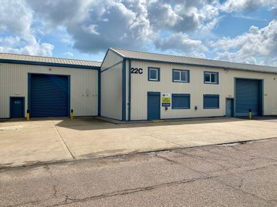 Property Image for Unit 22c Park Avenue Industrial Estate, Park Avenue, Sundon Park Road, Luton, LU3 3BP