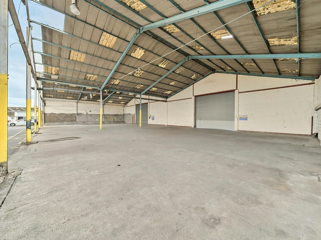 Unit 1, 2B Rippleside Commercial Estate, Renwick Road, Barking, IG11 0RJ