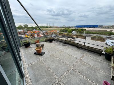 Property Image for 1a Towpath Road & 3 Anthony Way, Stonehill Business Park, London, Greater London, N18 3QT
