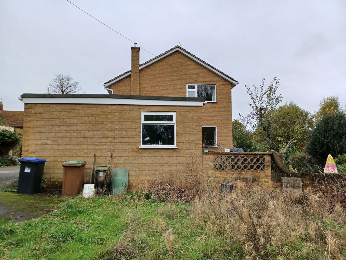 Residential Dwelling And Development Opportunity, Bethel Lane, Everdon, Northamptonshire, NN11 3DT