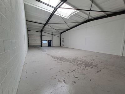 Property Image for Unit 4, Stacey Bushes Trading Centre, Erica Road, Stacey Bushes, Milton Keynes, MK12 6HS