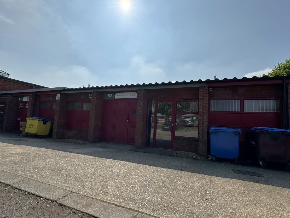 53 Abbey Court, Bradwell Abbey, Milton Keynes, MK13 9HB