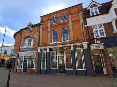 Property Image for 14 London House, Swinfens Yard, High Street, Stony Stratford, Milton Keynes, MK11 1SY