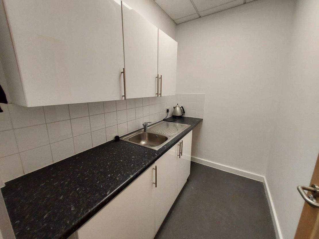 3 Whittle Court, Knowlhill, Milton Keynes, MK5 8FT