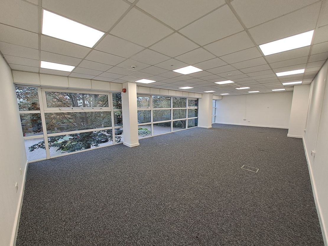 Unit 8 Avant Trade Park, Bletchley, Milton Keynes, MK1 1DT