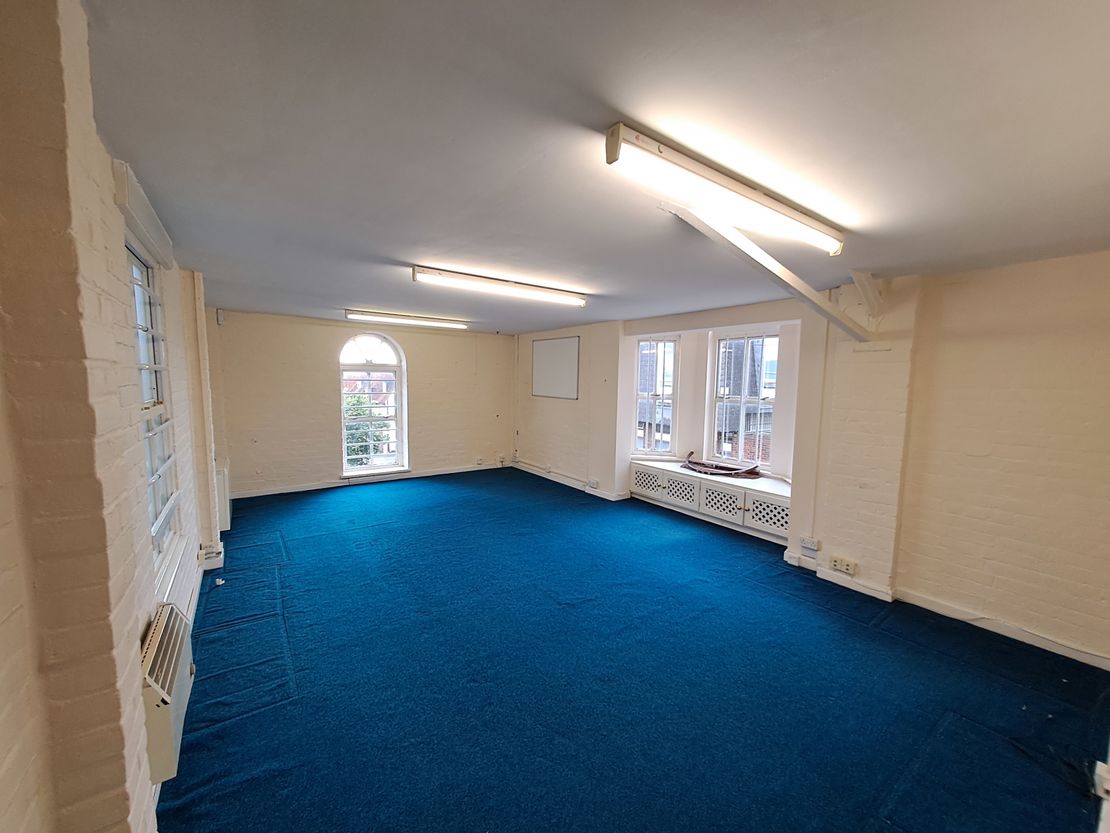 Office 1a 1st Floor, Tickford House, Silver Street, Newport Pagnell, MK16 0EX