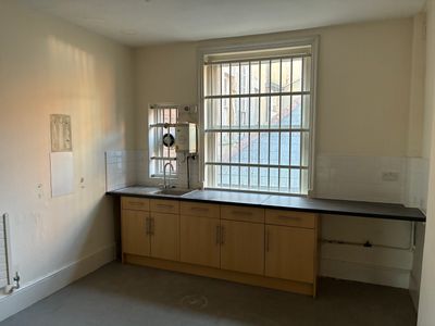 Property Image for 18/19 Market Square, Buckingham, Buckinghamshire, MK18 1NP