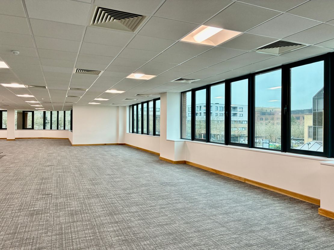 First Floor Office, Moorgate House, 201 Silbury Boulevard, Central Milton Keynes, Milton Keynes, MK9 1LZ