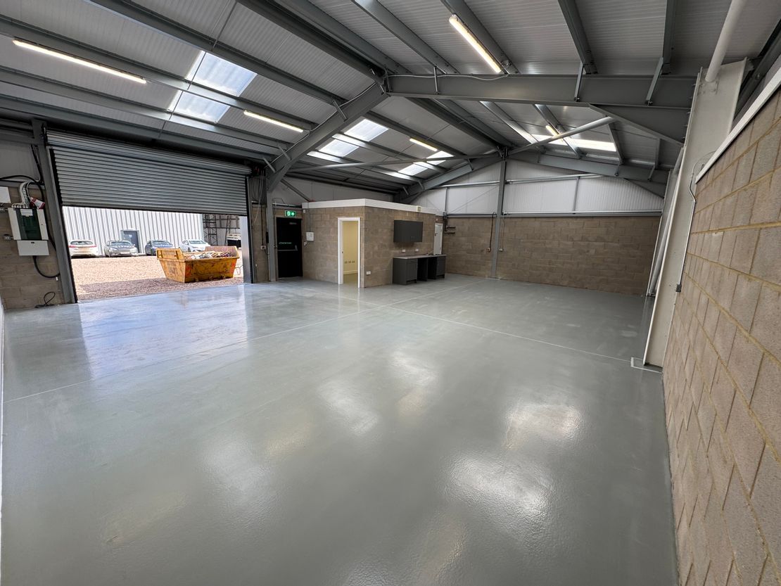 Unit 3 Sadler Court, Greensbury Farm, Thurleigh Road, Bolnhurst, Bedford, Bedfordshire, MK44 2ET