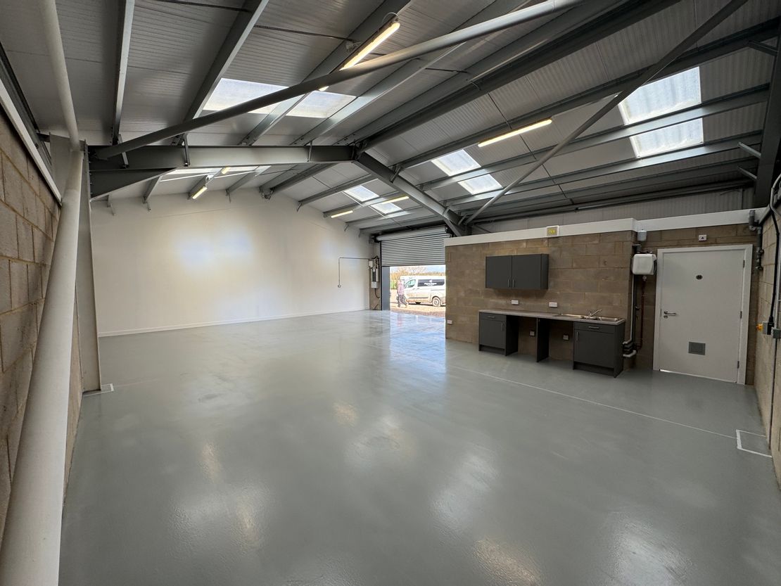 Unit 3 Sadler Court, Greensbury Farm, Thurleigh Road, Bolnhurst, Bedford, Bedfordshire, MK44 2ET
