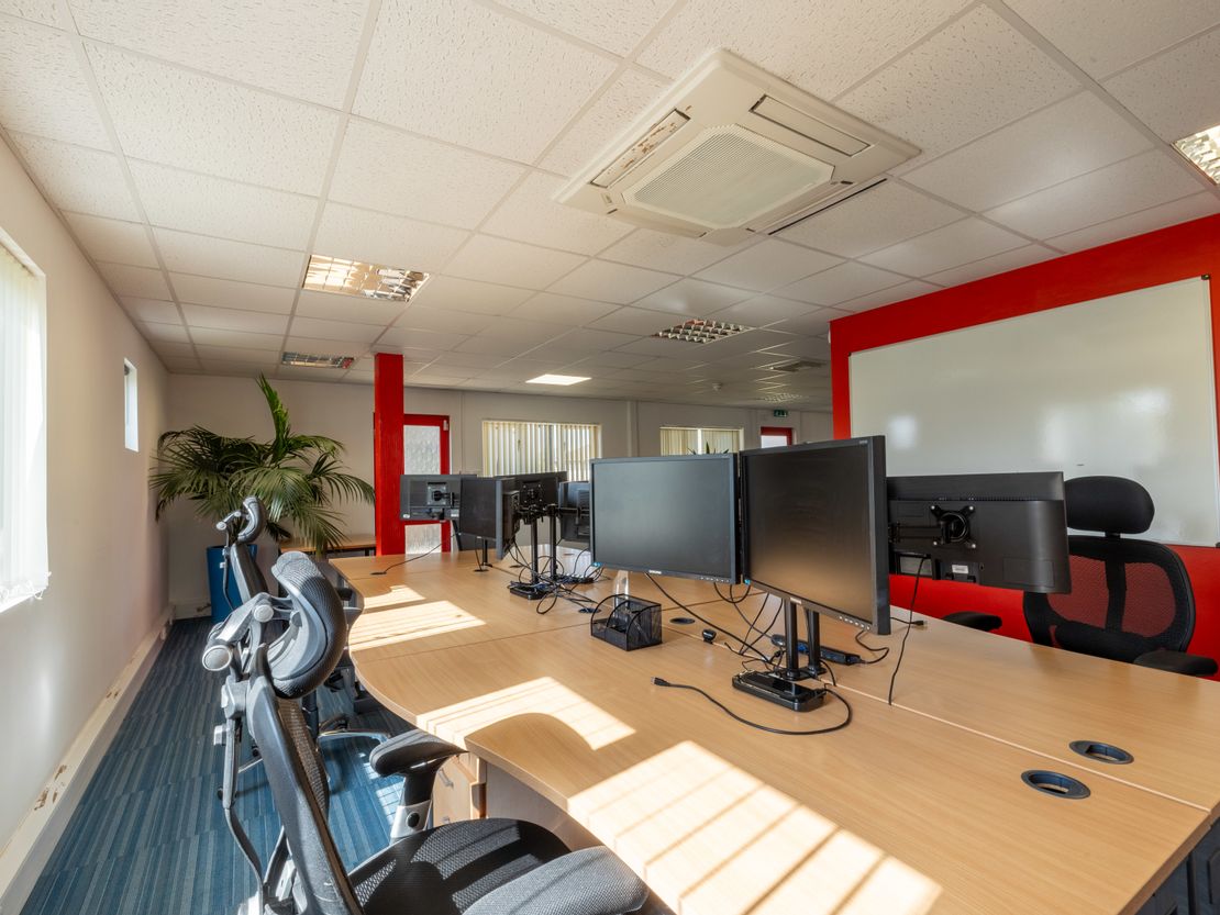 The Knowledge Centre, Great North Road, Wyboston, Bedford, Bedfordshire, MK44 3AL