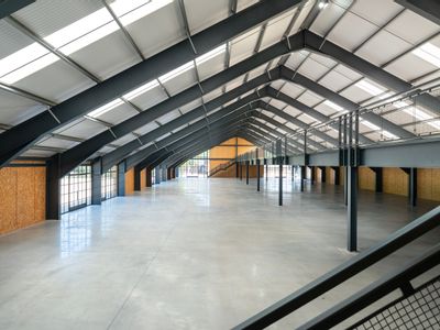 Property Image for Box 5 - Boxengasse, Langford Lane, Bicester, South East, OX25 2NS