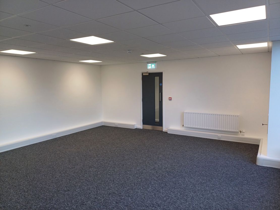 7 Caxton Park Caxton Road, Elms Industrial Estate, Bedford, MK41 0TY