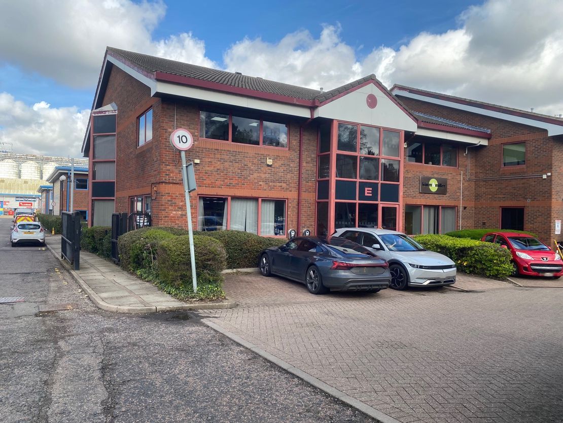 Unit E Bedford Business Centre, Mile Road, Bedford, MK42 9TW