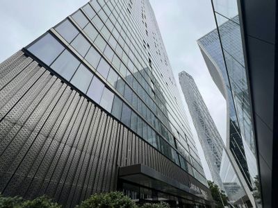 Property Image for Landmark Pinnacle, Marsh Wall, London, E14 9GU