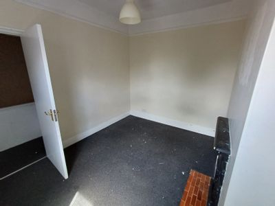 Property Image for 99 Ordnance Road, Enfield, Greater London, EN3 6AG