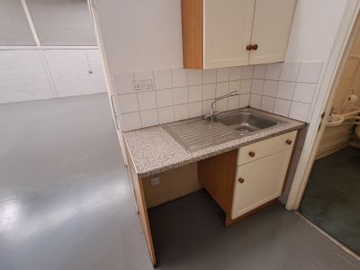 Property Image for Unit 16 Swift Centre, 41 Imperial Way, Croydon, Surrey, CR0 4RL