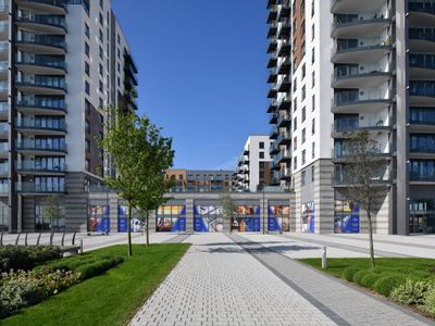Property Image for Unit 3 Victory Pier, The Boathouse, Ocean Drive, Gillingham, Kent, ME7 1FU