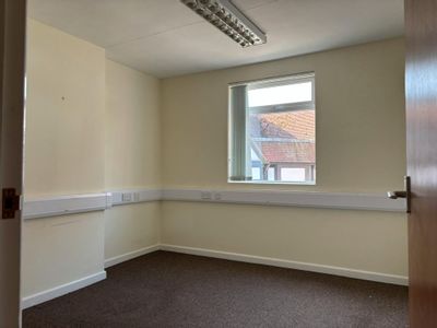 Property Image for 28 High Street, Ringwood, BH24 1AF
