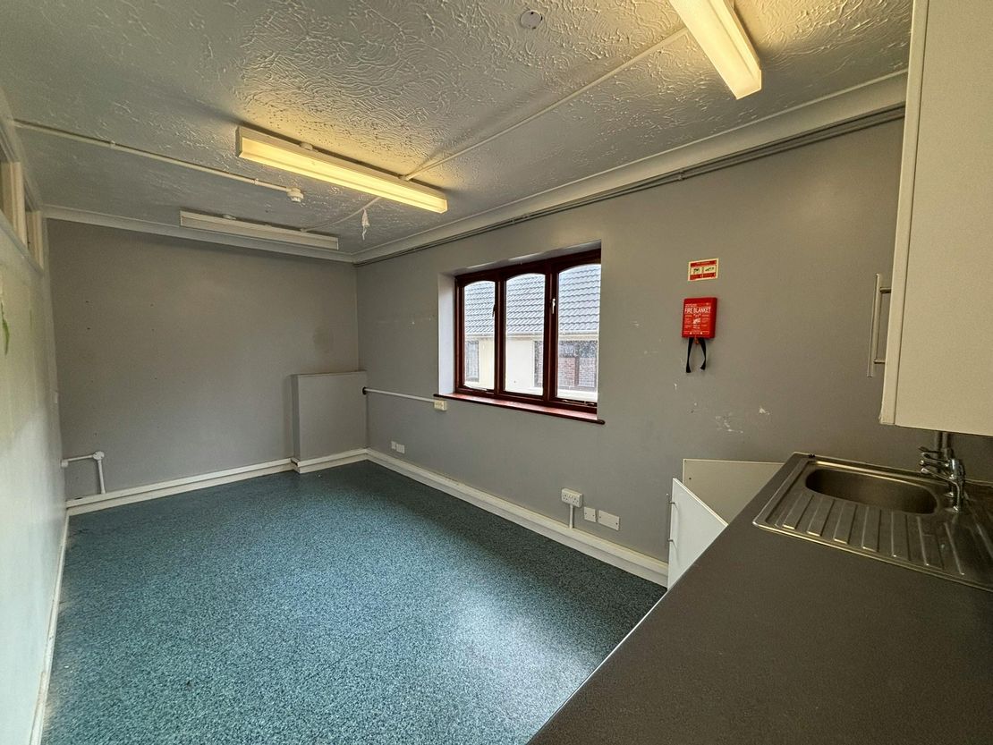 First Floor Jessopp House, Mill Lane, Wimborne, BH21 1HG