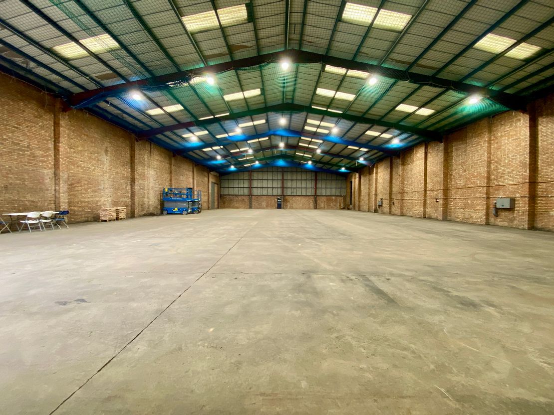 Unit 4, Frenchs Avenue, Dunstable, Bedfordshire, LU6 1BH