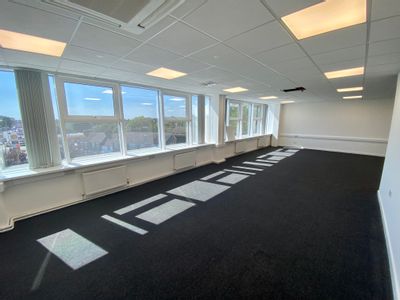 Property Image for Jansel Business Centre, Hitchin Road, Luton, Bedfordshire, LU2 7XH