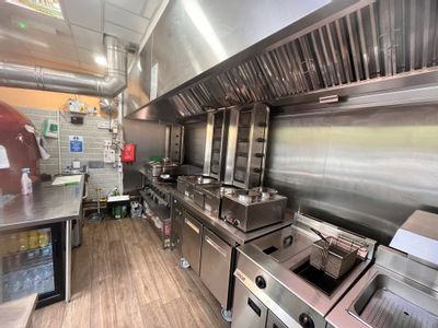 Property Image for 15, Manchester Street, Luton, Bedfordshire, LU1 2BQ