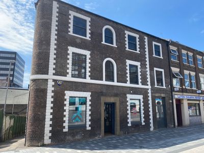Property Image for Hat Works, 47 Guildford Street, Luton, Bedfordshire, LU1 2NQ