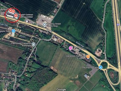 Property Image for Lantern Commercial Centre, Unit 2, London Road, Flamstead, St. Albans, AL3 8HG