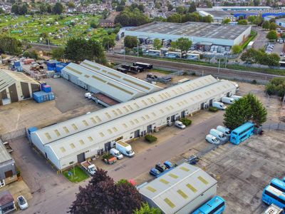 Property Image for Park Avenue Industrial Estate, Park Avenue, Sundon Park Road, Luton, LU3 3BP