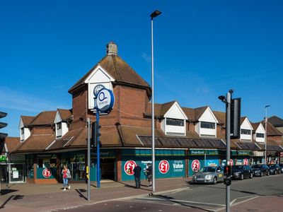 Property Image for 3-6 The Quintins, North Street, Hailsham, East Sussex, BN27 1DP