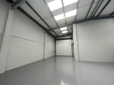 Property Image for Unit 11 North Orbital Commercial Park, St. Albans, AL1 1XB