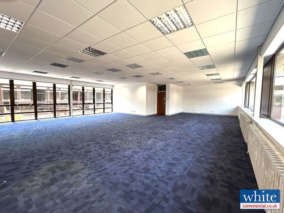 Former Innoval Technology Building, Beaumont Close, Banbury, OX16 1TQ