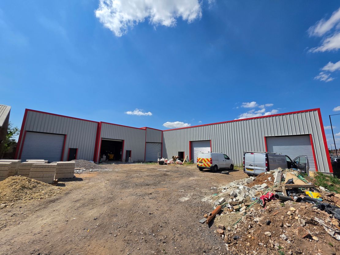 Units 1-5, Nelson Street, Hyde Park, Doncaster, DN4 5AB