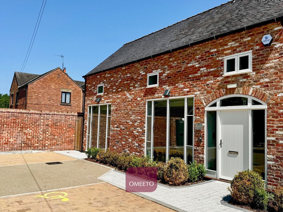 The Hayloft, Ednaston Park, Painters Lane, Ednaston, Ashbourne, Derbyshire, DE6 3FA