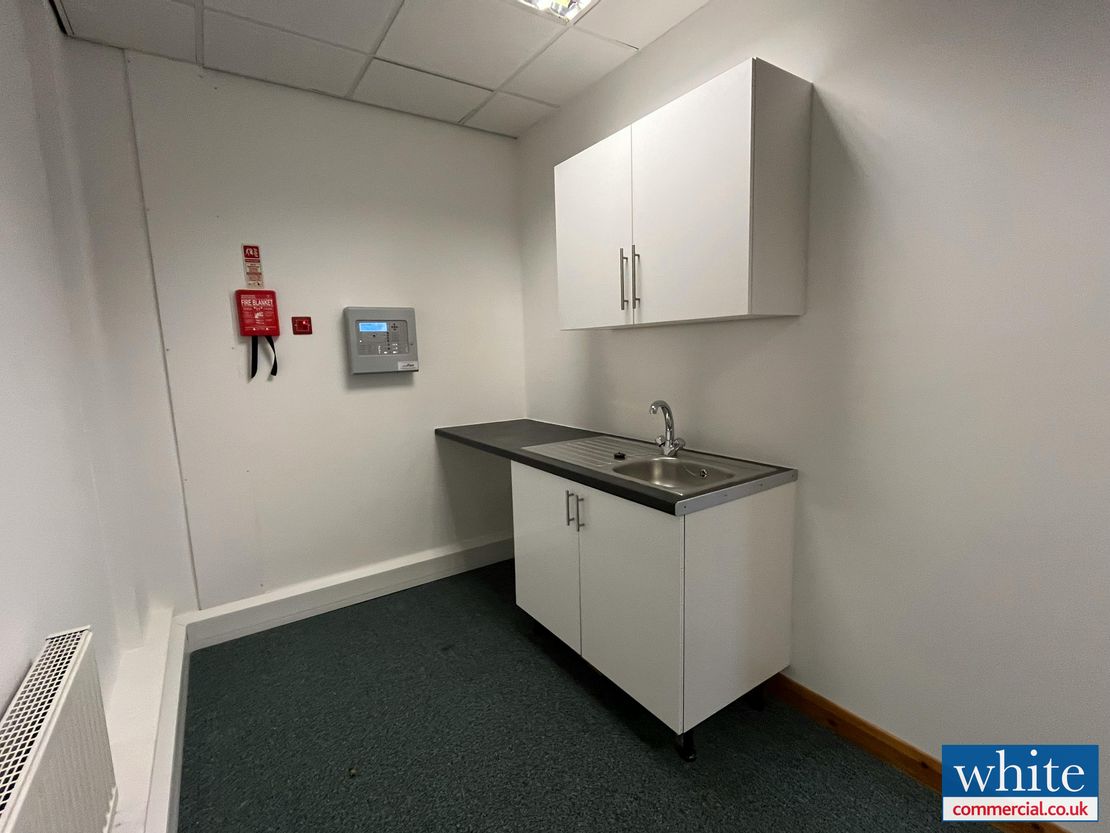 Unit 8 Somerville Court, Adderbury, Banbury, OX17 3SN