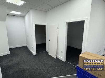 Property Image for 1 Middle Entry Shopping Centre, Tamworth, Staffordshire, B79 7NJ
