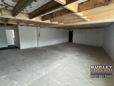 Property Image for 1 Middle Entry Shopping Centre, Tamworth, Staffordshire, B79 7NJ