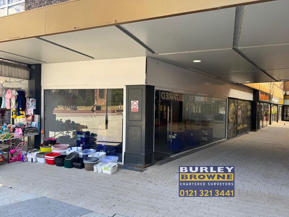 1 Middle Entry Shopping Centre, Tamworth, Staffordshire, B79 7NJ