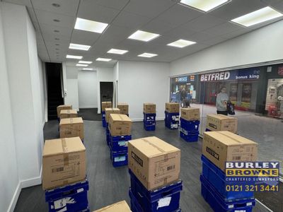 Property Image for 1 Middle Entry Shopping Centre, Tamworth, Staffordshire, B79 7NJ