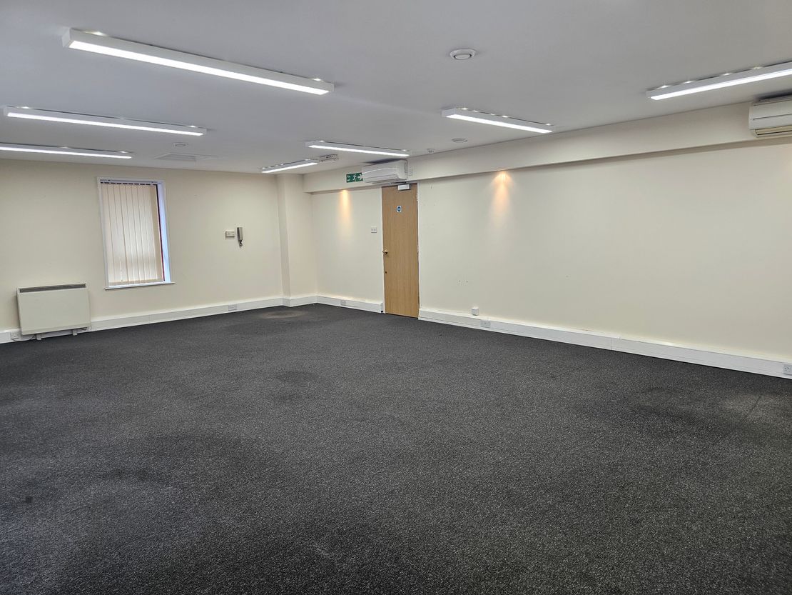 15 Sherwood House, Walderslade Centre, Walderslade, Chatham, ME5 9UD