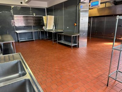 Property Image for 34 Bogmoor Place, Glasgow, G51 4TQ