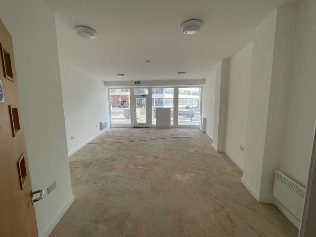 48 Allhallows, Bedford, MK40 1LN