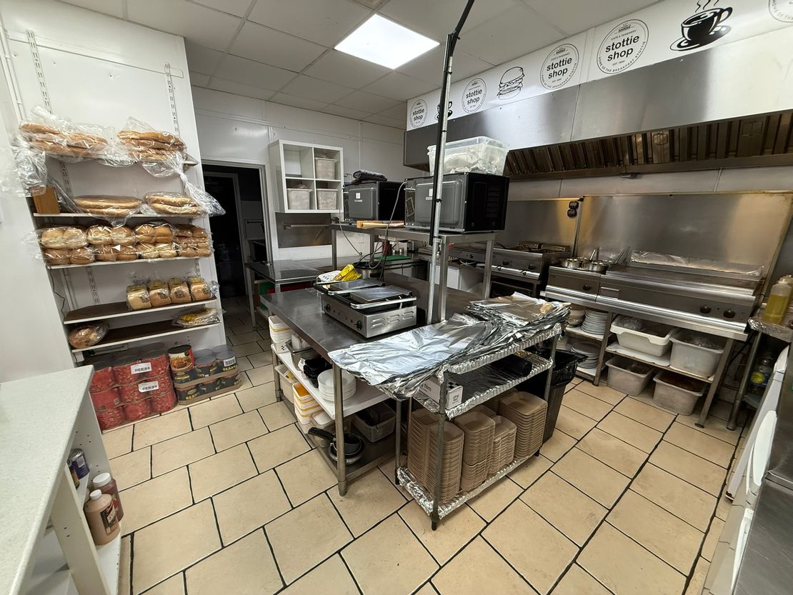 16 Rugby Road, Hinckley, Leicestershire, LE10 0QD