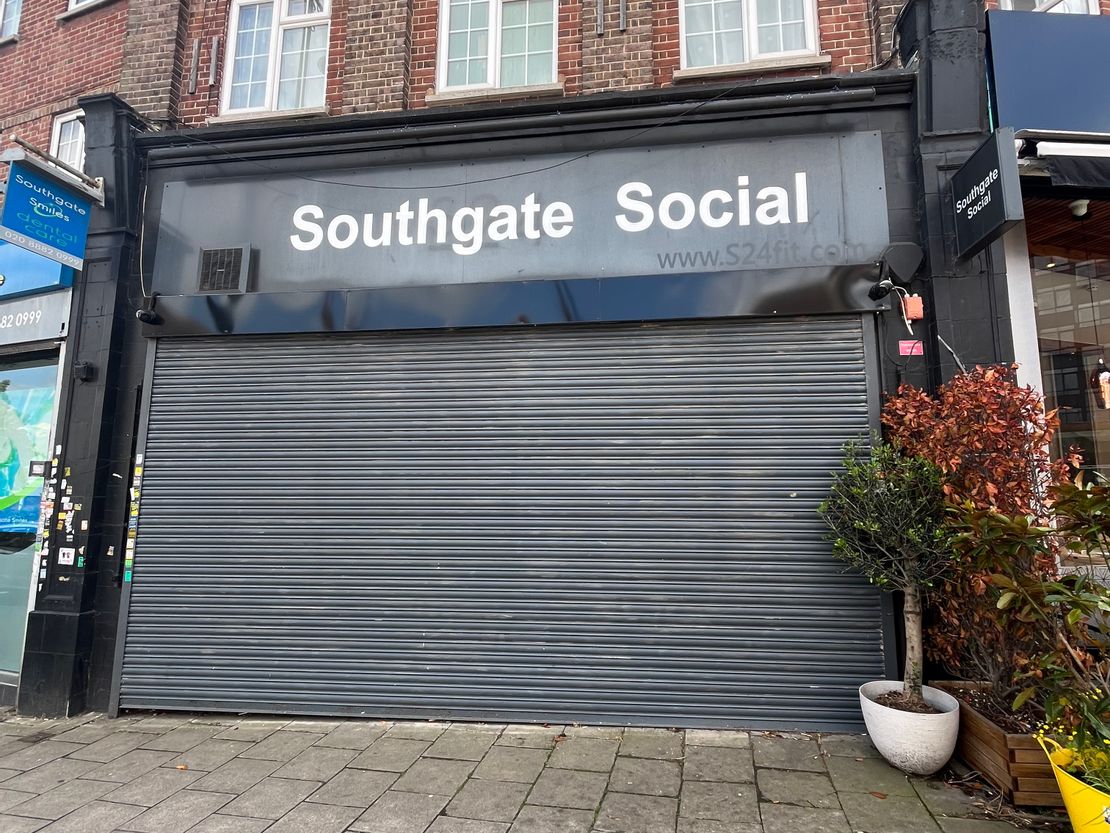 Ground Floor Shop, 6, The Broadway, London, N14 6PH