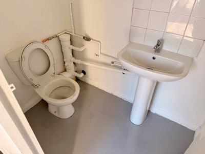 Property Image for Unit 3 Stone Trading Estate, Milkwood Road, London, Greater London, SE24 0JU